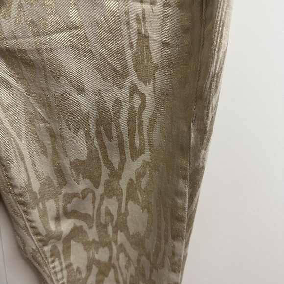 NWT DKNY Very Slim Fit Gold Foil Leopard Print Jegging Women’s Size - Picture 3 of 5